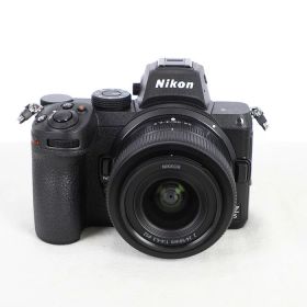 【中古】 (ニコン) Nikon Z 5 24-50 レンズキツト【中古カメラ デジタル一眼】 ランク：AB