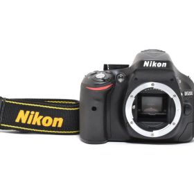 ★新品級★ニコン Nikon D5200 ボディ ショット数67枚★ Y1000 #3750