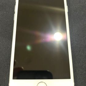 iPhone 8 シルバー 64G 本体のみ 91% SIMロック解除、初期化済