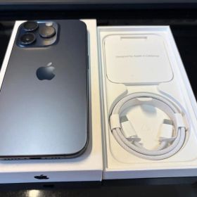 【美品】iPhone 15 pro 128GB バッテリー89%
