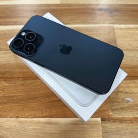 純正品 修理歴なし iPhone 15 Pro 256gb SIMフリー