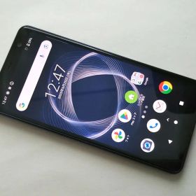 「FUJITSU arrows Be4 Plus F-41B ブラック」