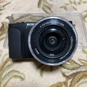 Sony NEX-3N 16-50mm レンズ付