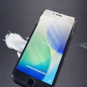 Apple iPhone SE3 128GB ミッドナイト