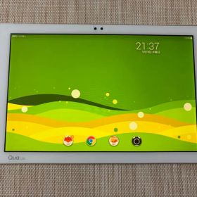 Qua tab PZ ホワイト 中古品 初期化済み