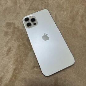 Apple iPhone 12 Pro 本体