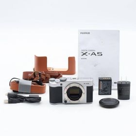 フジフイルム(富士フイルム)のFUJIFILM X-A5 シルバー 美品 純正レザーケース・取説付 動作良好(ミラーレス一眼)