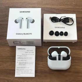 未使用 Samsung Galaxy Buds3 FE 本体