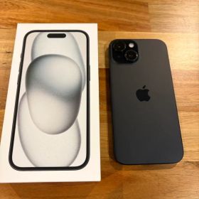 iPhone15 128GB ブラック SIMフリー
