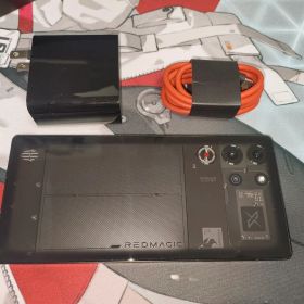 国内版 REDMAGIC 10 Pro 16GB/512GB Dusk