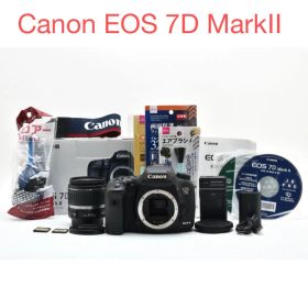 Canon EOS 7D Mark II ボディ ＋ EF-S 18-55mm