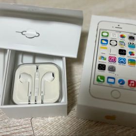 iPhone 5s EarPods オリジナルボックス付き