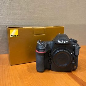Nikon D850 ボディ 箱・付属品付き 本体 ショット数 19,000回