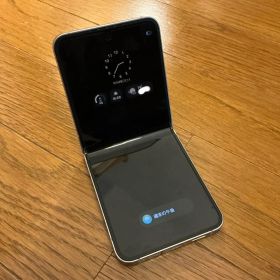 GALAXY ZFlip6 折りたたみスマホ 箱付き