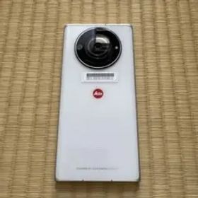 ライカスマートフォン LEITZ PHONE 2