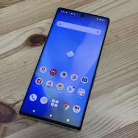 arrows NX9 F-52A ホワイトdocomo SIMフリー 5885