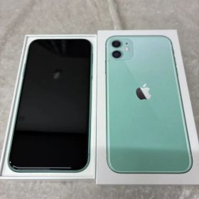 iPhone 11 64GB ミント 電池78% 角に小傷あり