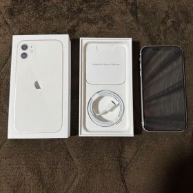 iPhone11 ホワイト64GB 本体 バッテリー残量75%