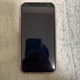 iPhone 11 64GB レッド