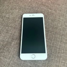 Apple iPhone 6 シルバー 本体