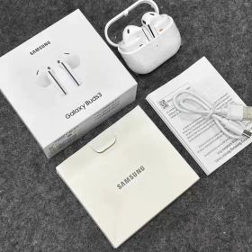 未使用 新品 Samsung Galaxy Buds3 本体
