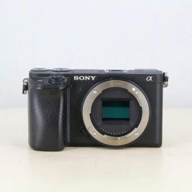 【中古】 (ソニー) SONY α6400 (ILCE-6400) ブラック ボディ【中古カメラ デジタル一眼】 ランク：B