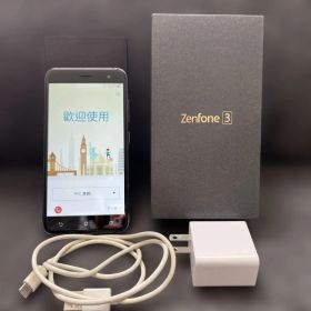 Zenfone 3 本体と充電器•箱付き