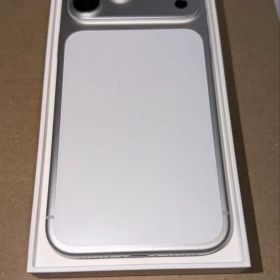 iPhone 17 Pro Max 1TB シルバー 国内SIMフリー