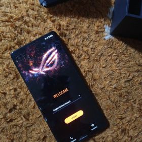 ASUS ROG Phone 9 本体