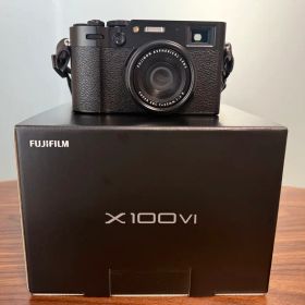 FUJIFILM X100VI BLACK〈ショット数1400〉