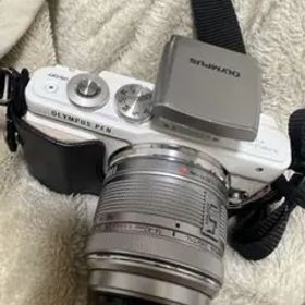 OLYMPUS PEN E-PL7 ボデイ ホワイト ミラーレス一眼 セット価格