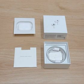 AirPods Pro（第2世代）USB-C 新品同様・付属品完備