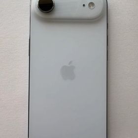 iPhone Air 256GB スカイブルー 美品 バッテリー100%