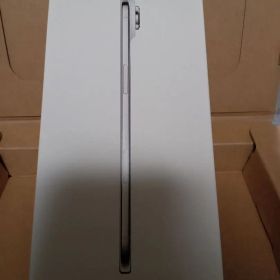 【新品未開封】iPhone Air 256GB クラウドホワイト SIMフリー