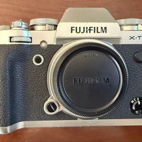 FUJIFILM X-T3 本体のみ ミラーレス一眼