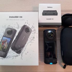 【値下げ】Insta360 X4 本体 美品 純正付属品多数 アクションカメラ