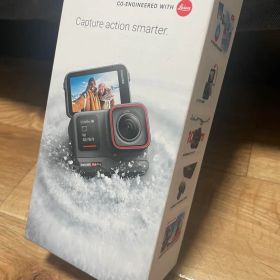 Insta360 Ace Pro 本体と付属品＋MicrosoftSDカード