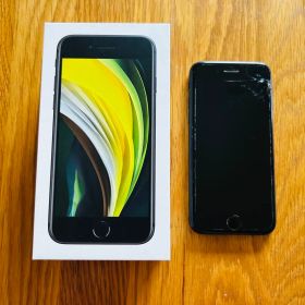 au SIMフリー iPhone SE2 64GB Black ジャンク