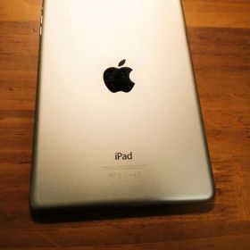 Apple iPad mini 第3世代ゴールド 本体 カバー付き