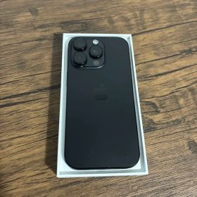 Apple iPhone 16 Pro ブラック 本体【256GB】