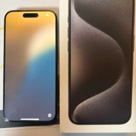 iPhone 15 Pro（128GB・ブラックチタニウム）