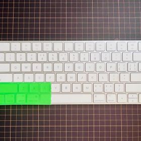 ジャンク品）Apple Magic Keyboard 無線 ジャンク品 送料込み