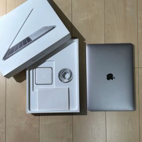 MacBook Pro 13-inch 2017 本体