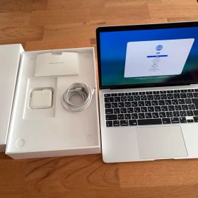 Apple MacBook Air (M1, 2020)