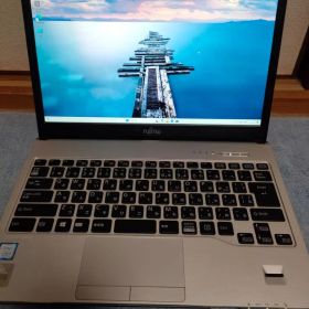 LIFEBOOK S937/R (FUJITSU 富士通)