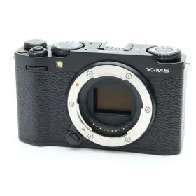 【中古】 《美品》 FUJIFILM X-M5 ボディ ブラック [ デジタルカメラ ]