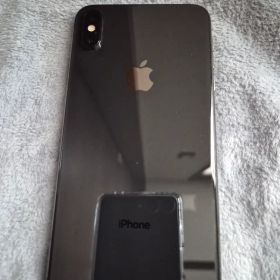 Apple iPhone XS Max 64GB 本体