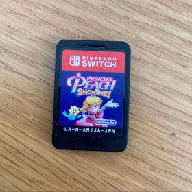 Princess Peach: Showtime! switch ソフトのみ