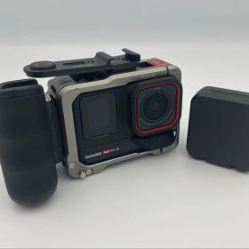 Insta360 ace pro 2 本体