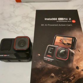 Insta360 Ace Pro 2 本体 grip kit付き